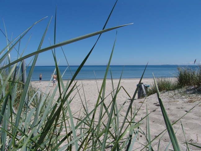 Strand, Wasser; Himmel