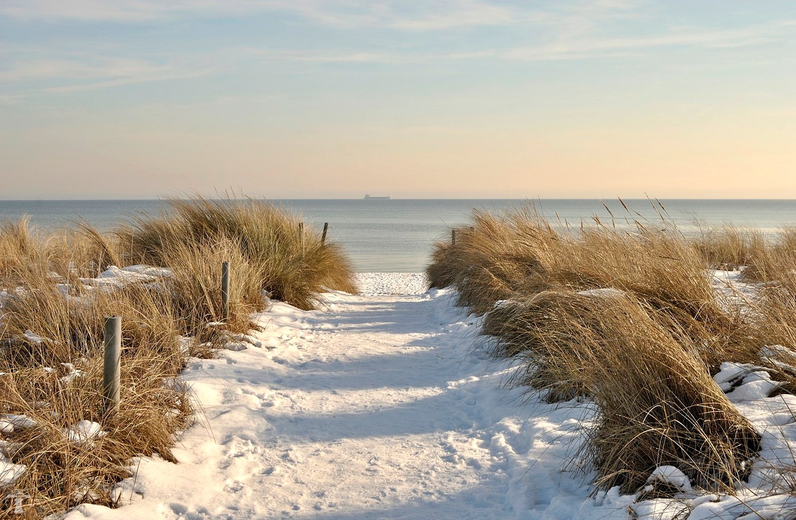 Strandabgang in Lobbe