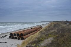 Strandaufspühlung die Rohre