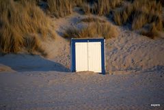 Strandbox in der Abenddämmerung