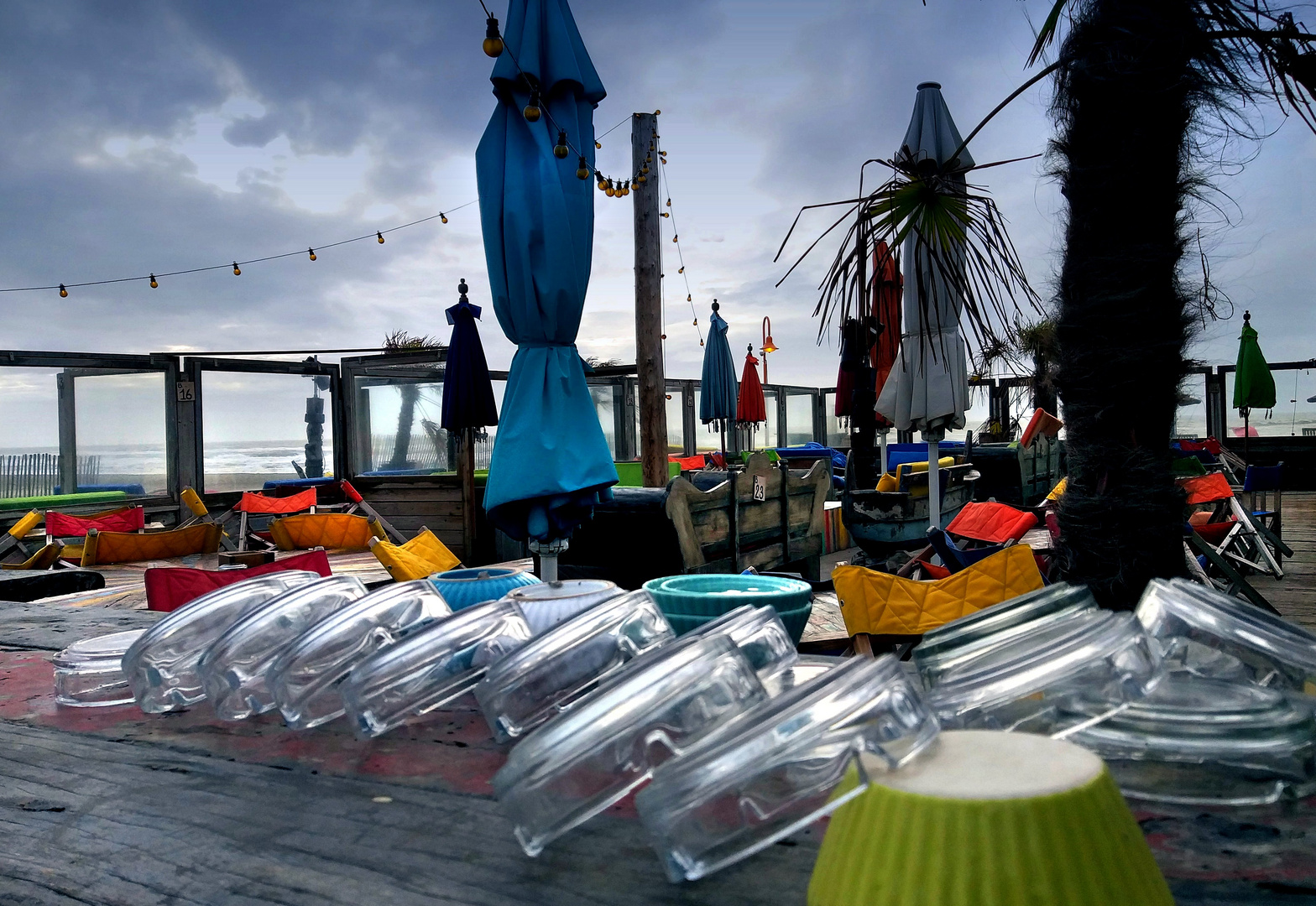 Strandcafé im Herbst