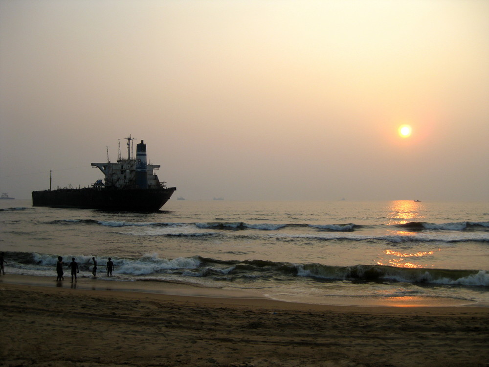 Stranded Tanker - Candolim Beach