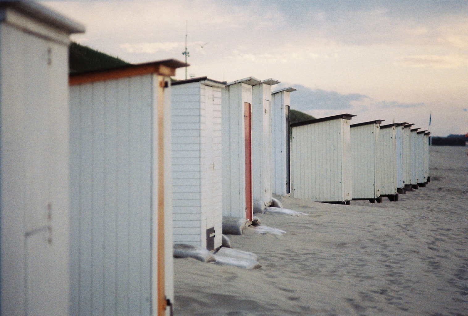 Strandhütten mit etwas Farbe