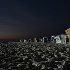 Strandkörbe bei  Nacht