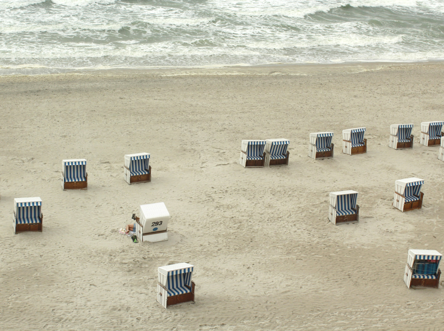 Strandkörbe beim "Roten Kliff".