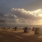 Strandkörbe in der Abendsonne