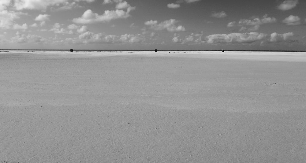 Strandkörbe in Sicht