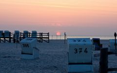 Strandkörbe in SPO vorm Sonnenuntergang