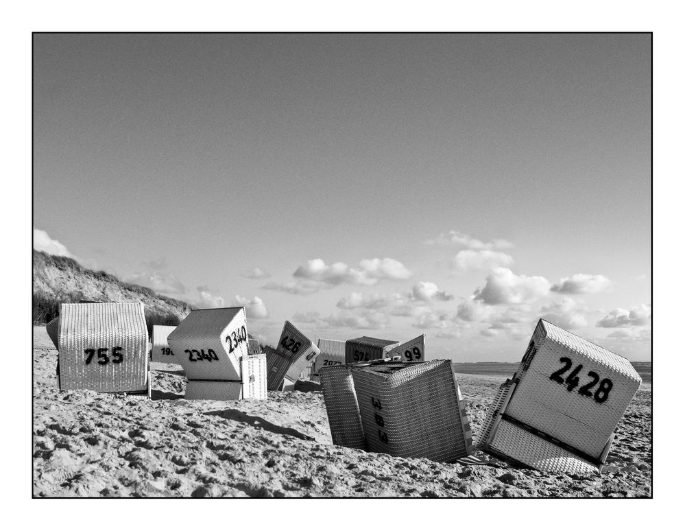 Strandkörbe und Zahlen, Langeoog