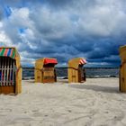 Strandkörbe vor dem Sturm