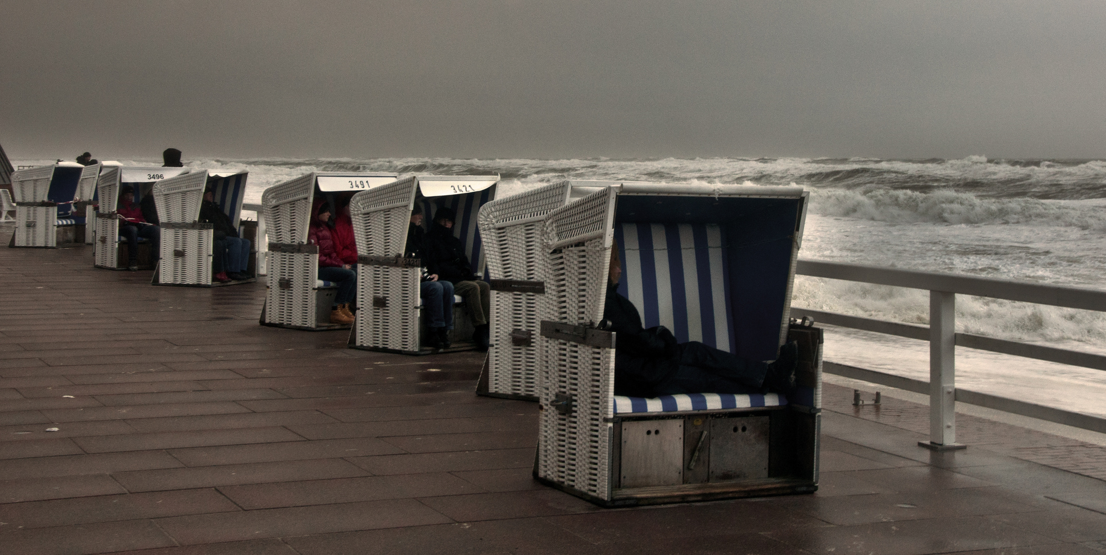 Strandkorb geht bei jedem Wetter...