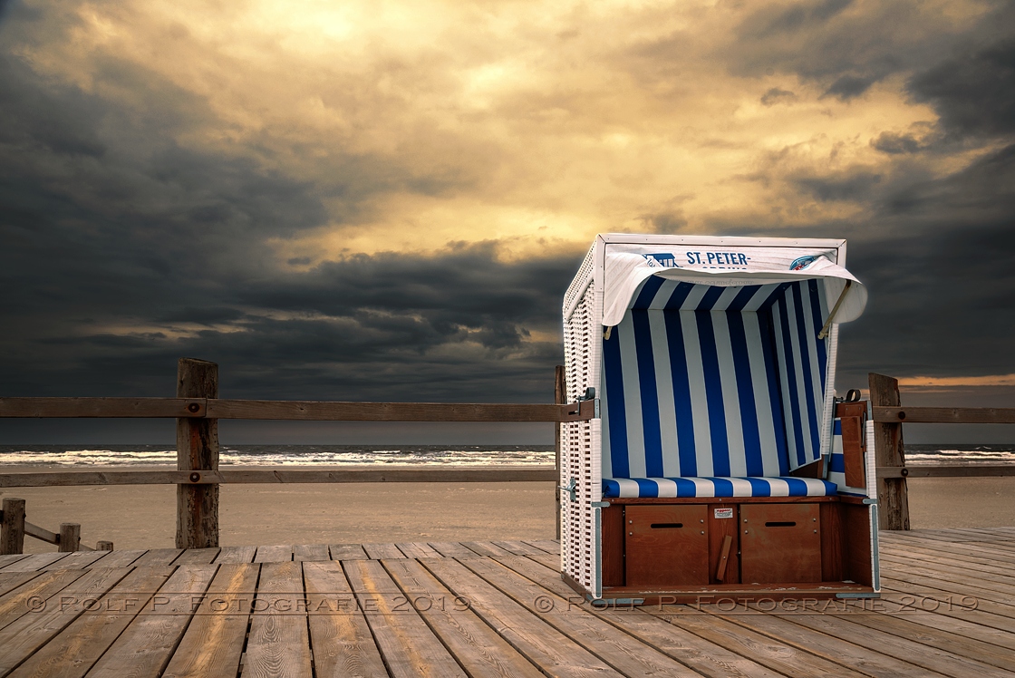 Strandkorb in St. Peter Ording ...