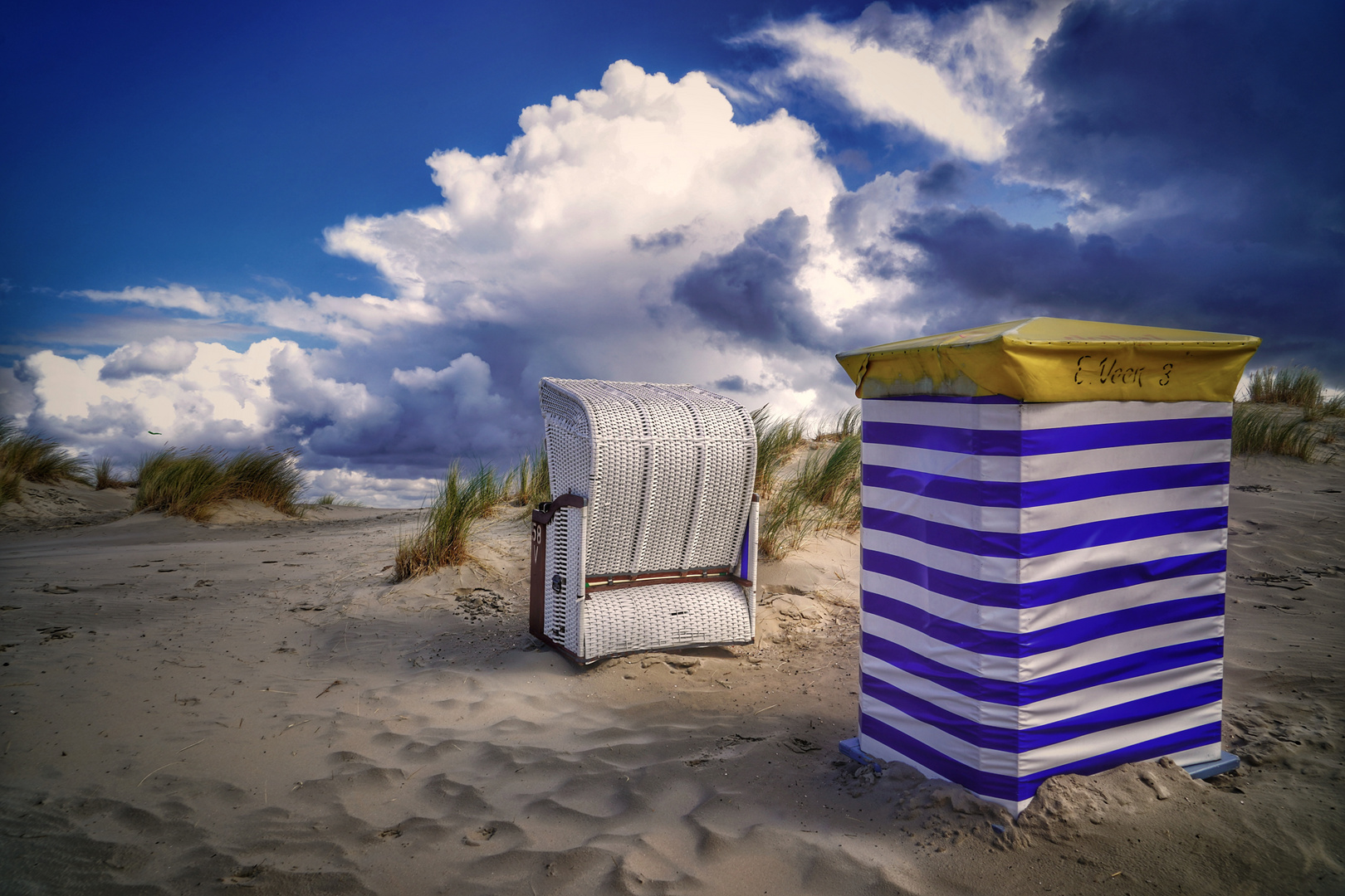 Strandkorb- und Strandzelt: eine bekannte Kombination auf Borkum 