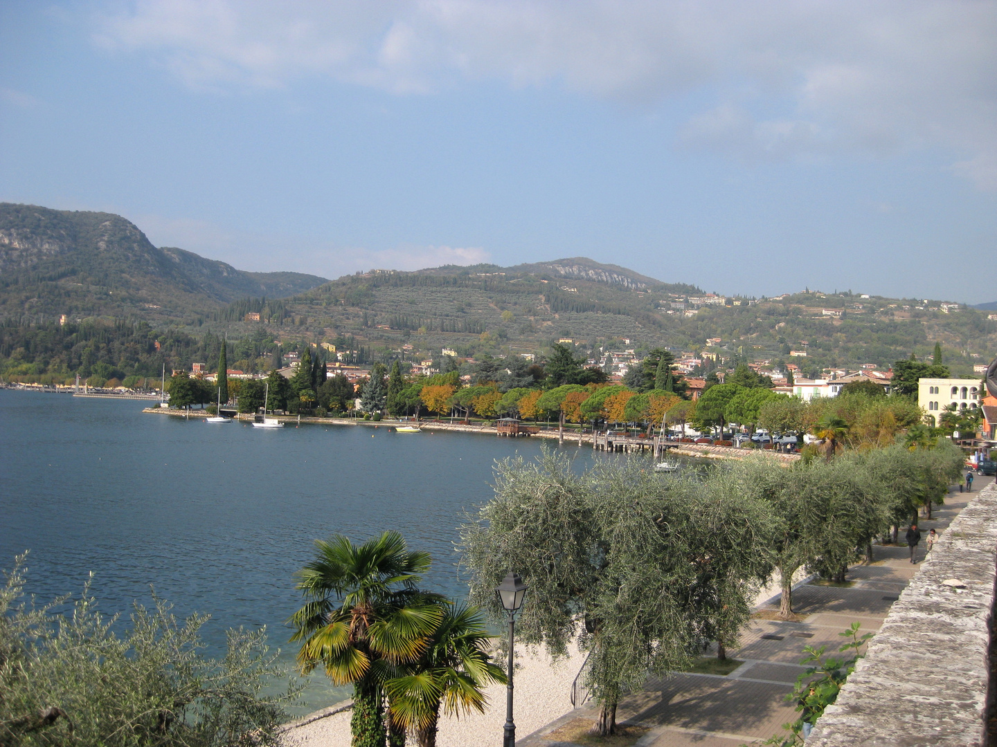 Strandpromenade in Garda