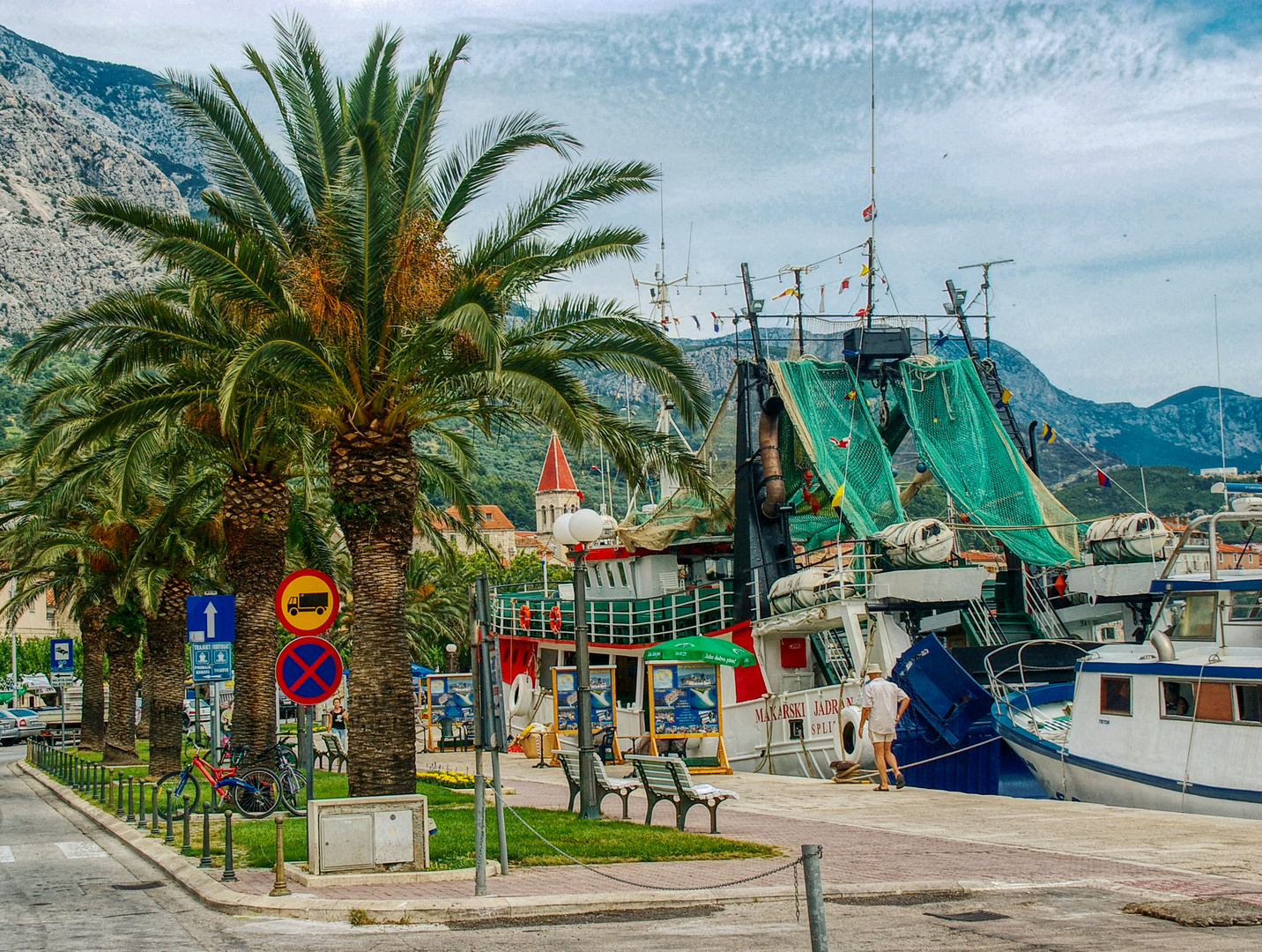 Strandprommenade in Makarska