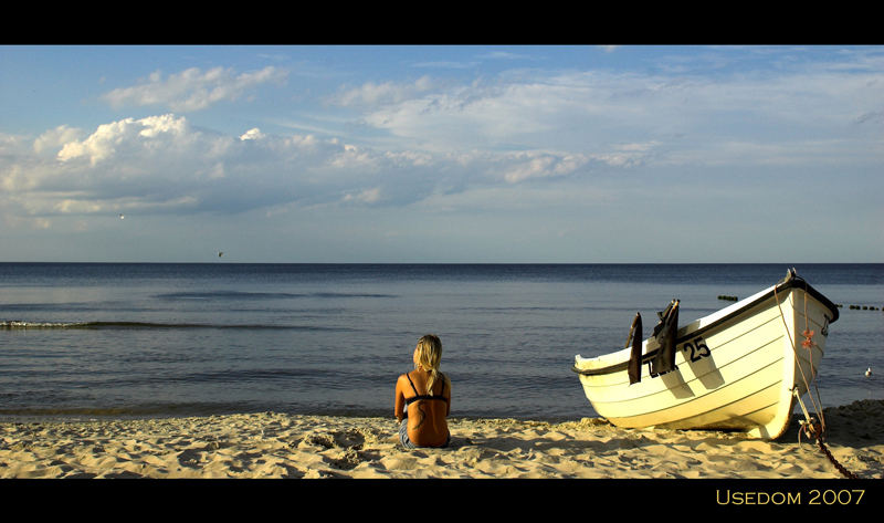 Strandschönheit in der Abendsonne