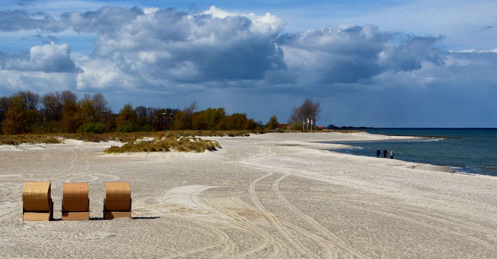  Strandspaziergang