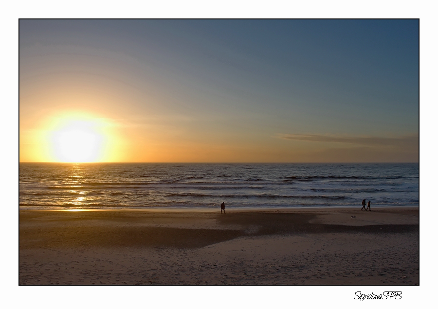 Strandspaziergang bei Sonnenuntergang....