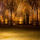 Strasbourg - eine Stadt der Höhepunkte (17) auch bei Nacht - Place de la Cathédrale