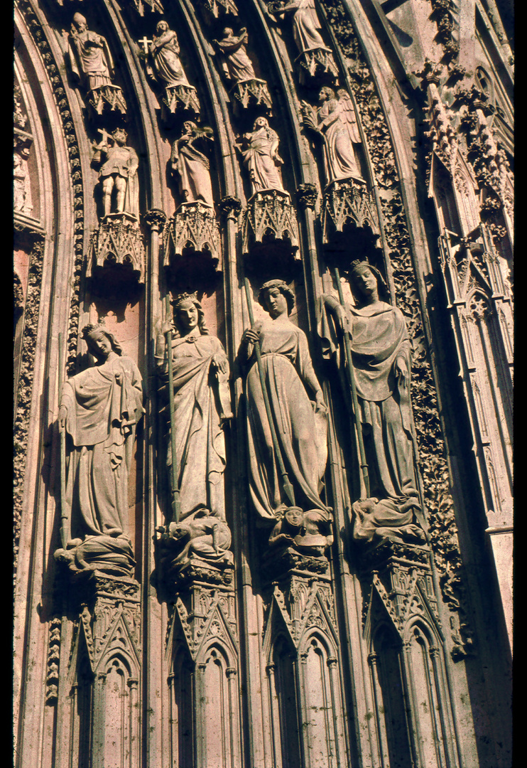 Strasbourger Katedrale Eingangstor Relief