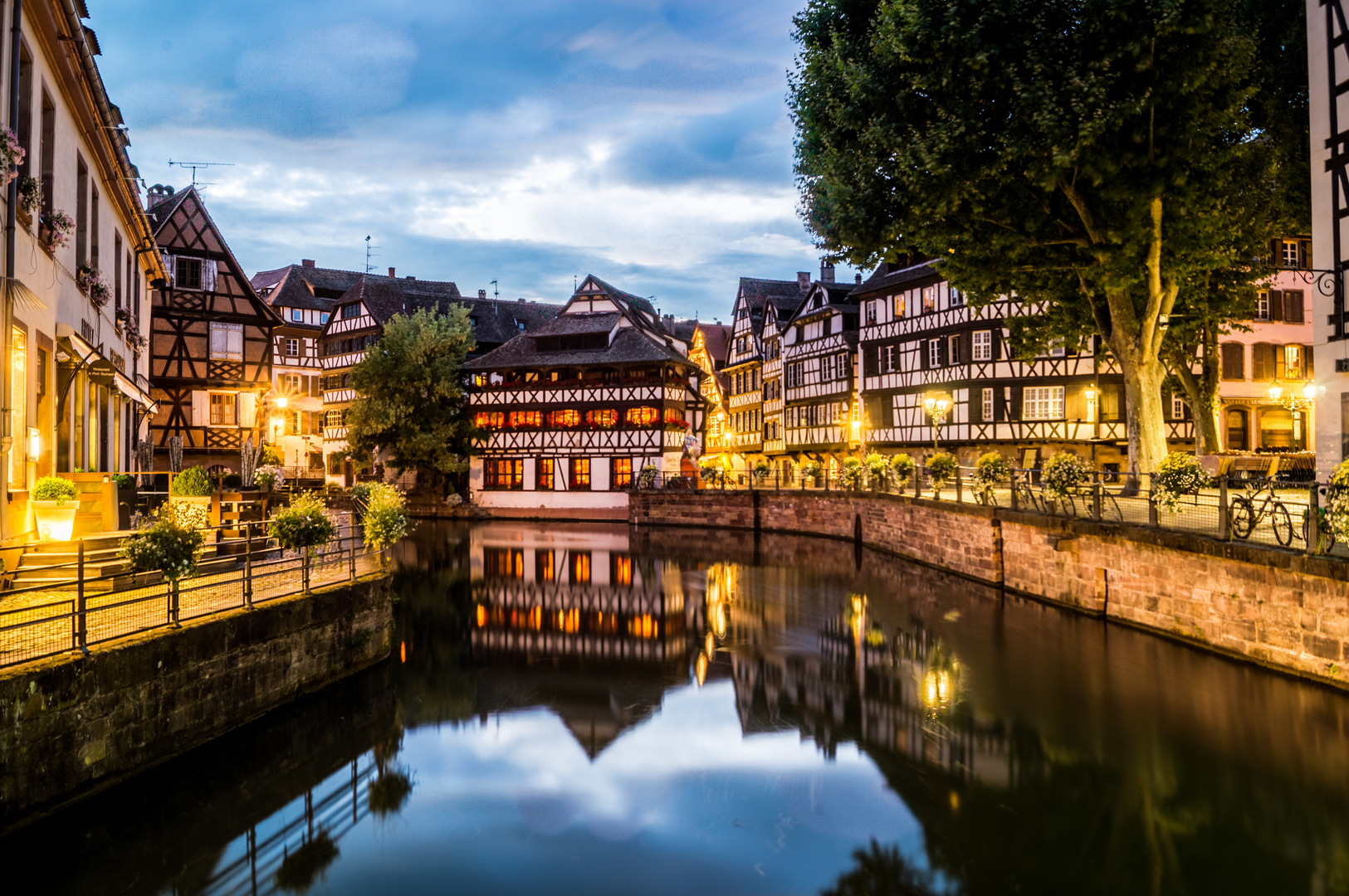 Straßburg kurz vor dem Abend