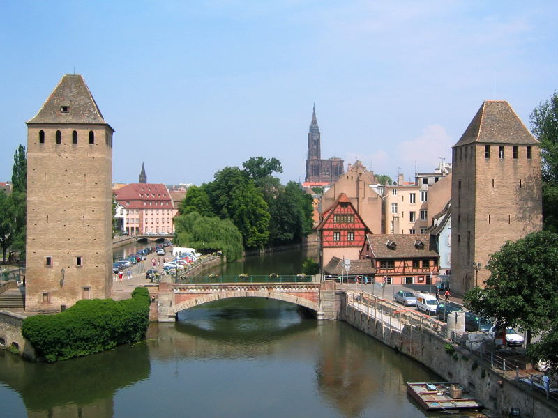 Strassburg, vom Vauban-Wehr aus fotographiert