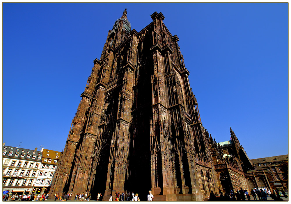 Straßburger Münster, auch Cathédrale Notre-Dame genannt.