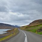 Strasse am Fjord