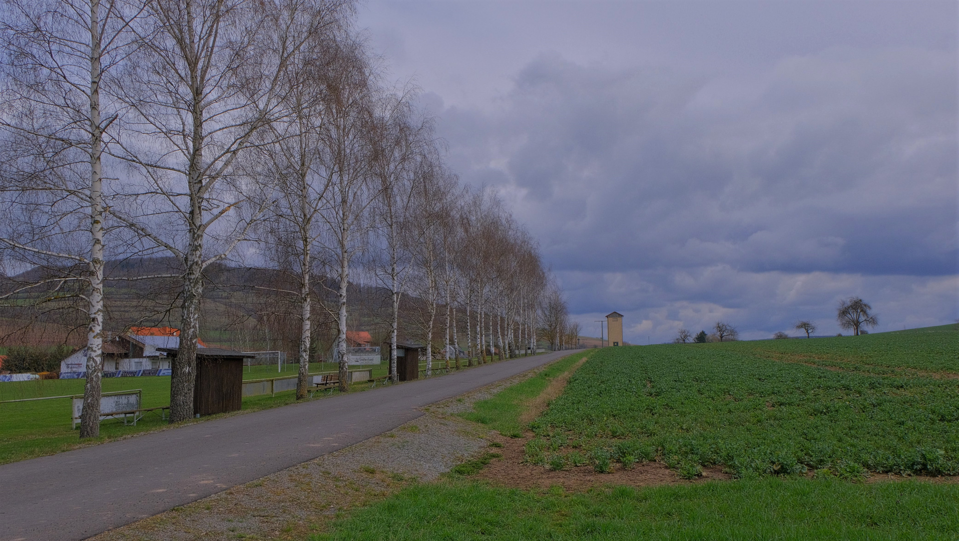 Straße am Sportplatz (calle al lado del campo de deportes)