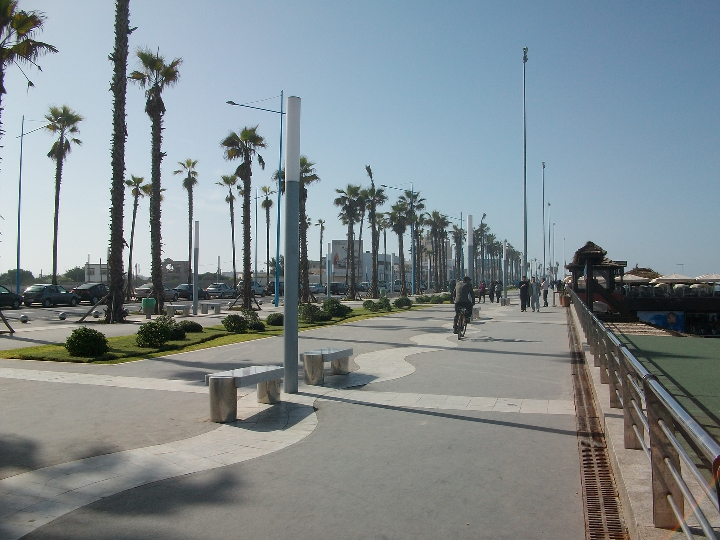 Straße am Strand von Casablanca