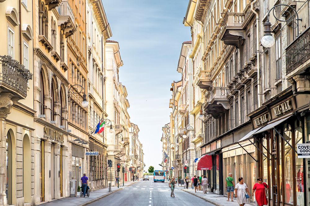 Strasse auf Rot