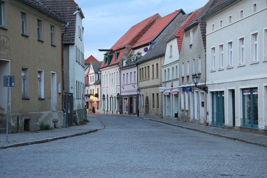 Straße der Einheit, Belzig