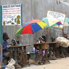 Strasse der Schneider in Fort Portal, Uganda