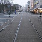 Straße gerade mal ohne Straßenbahn