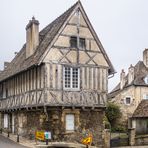 Strasse in Autun I.