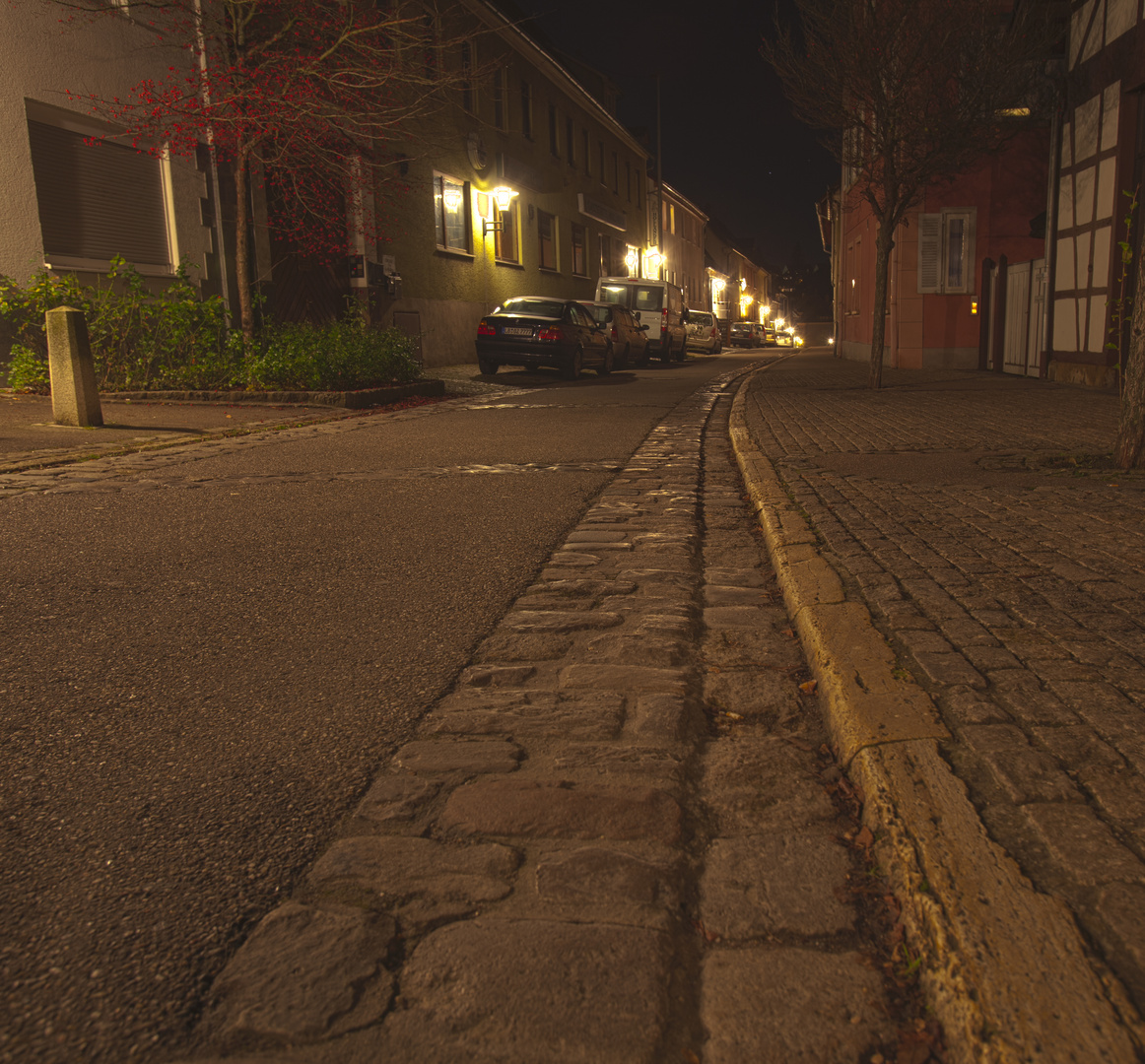 Strasse in der Nacht 1