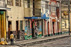 Straße in Quito, Ecuador