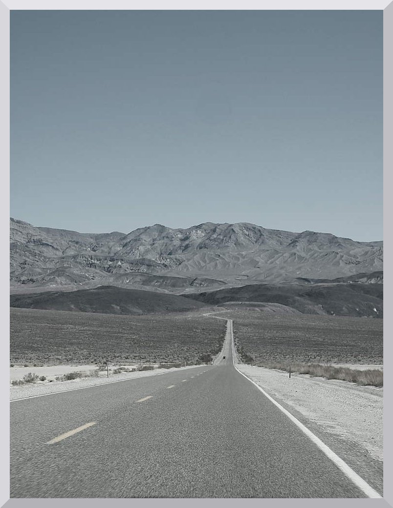 Straße in Richtung Death Valley...