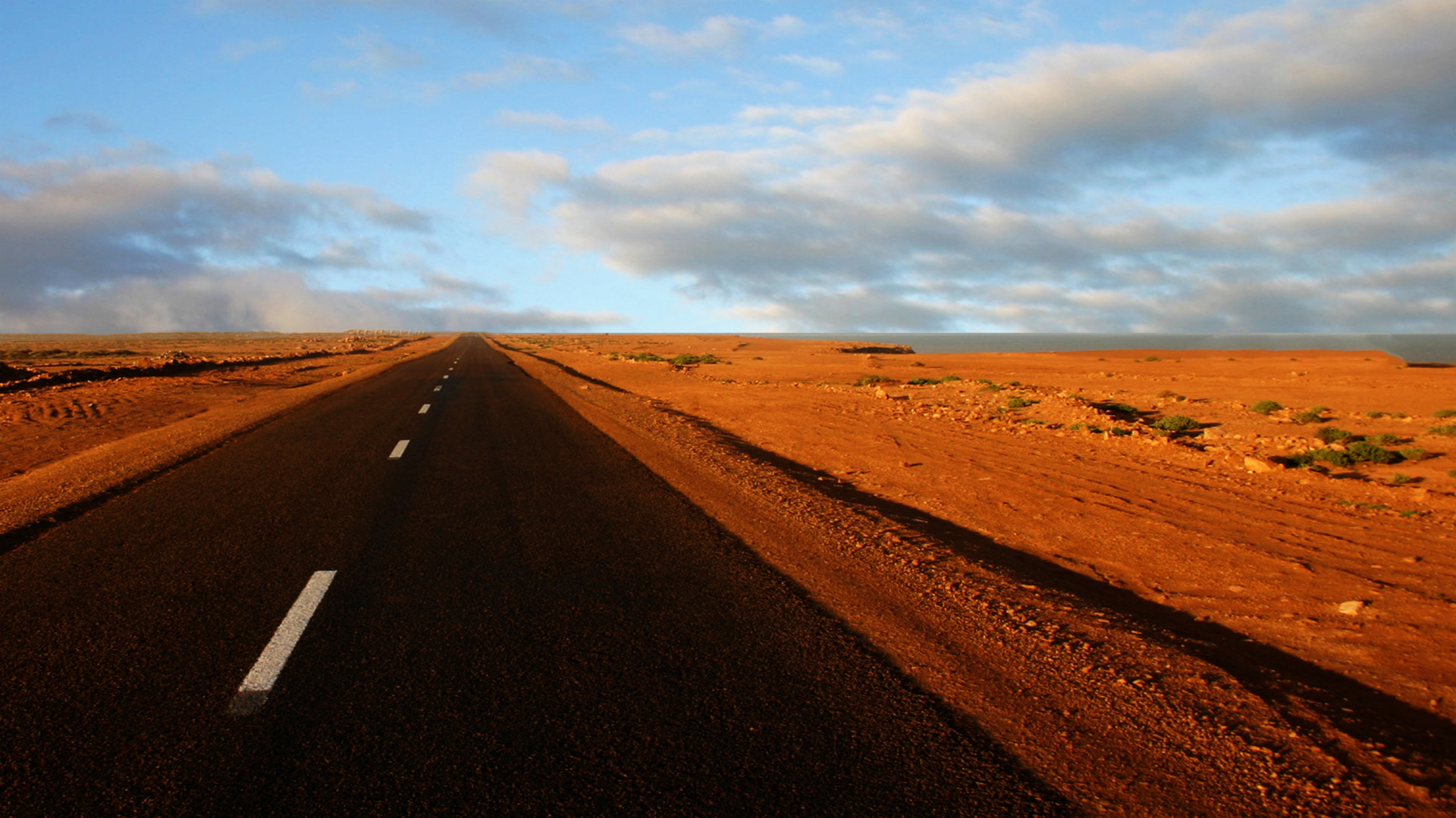 Strasse nach Laayoune (Marokko, Westsahara)