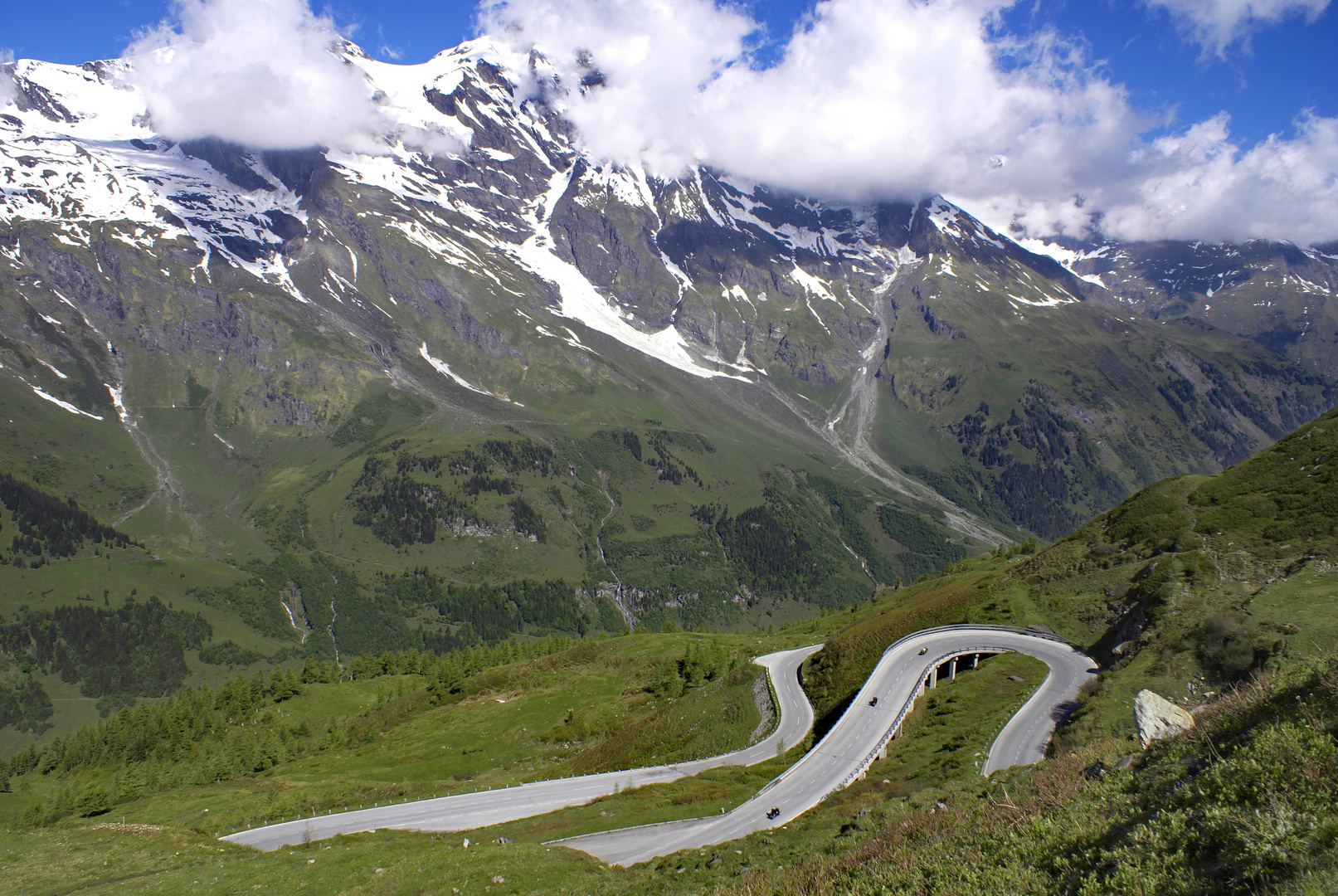 Strasse zu Glockner