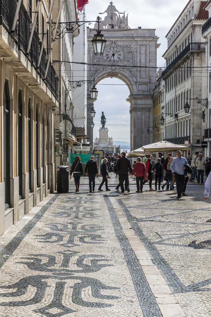 Straße zu Handelsplatz, Lissabon