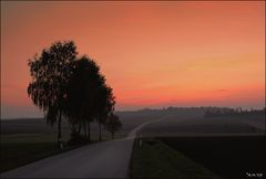 Straße zum Sonnenuntergang