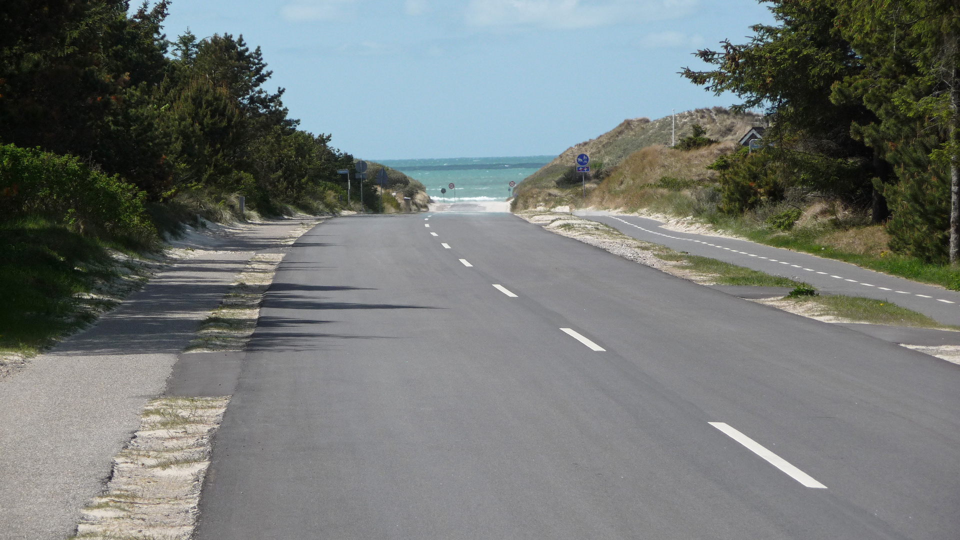 Straße zum Strand