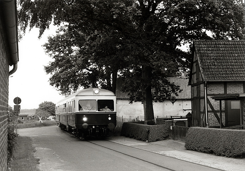 Straßen - Bahn