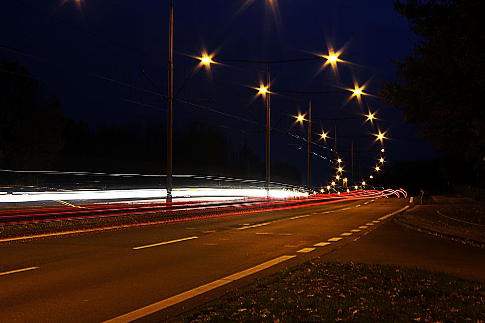 Straßen bei Nacht