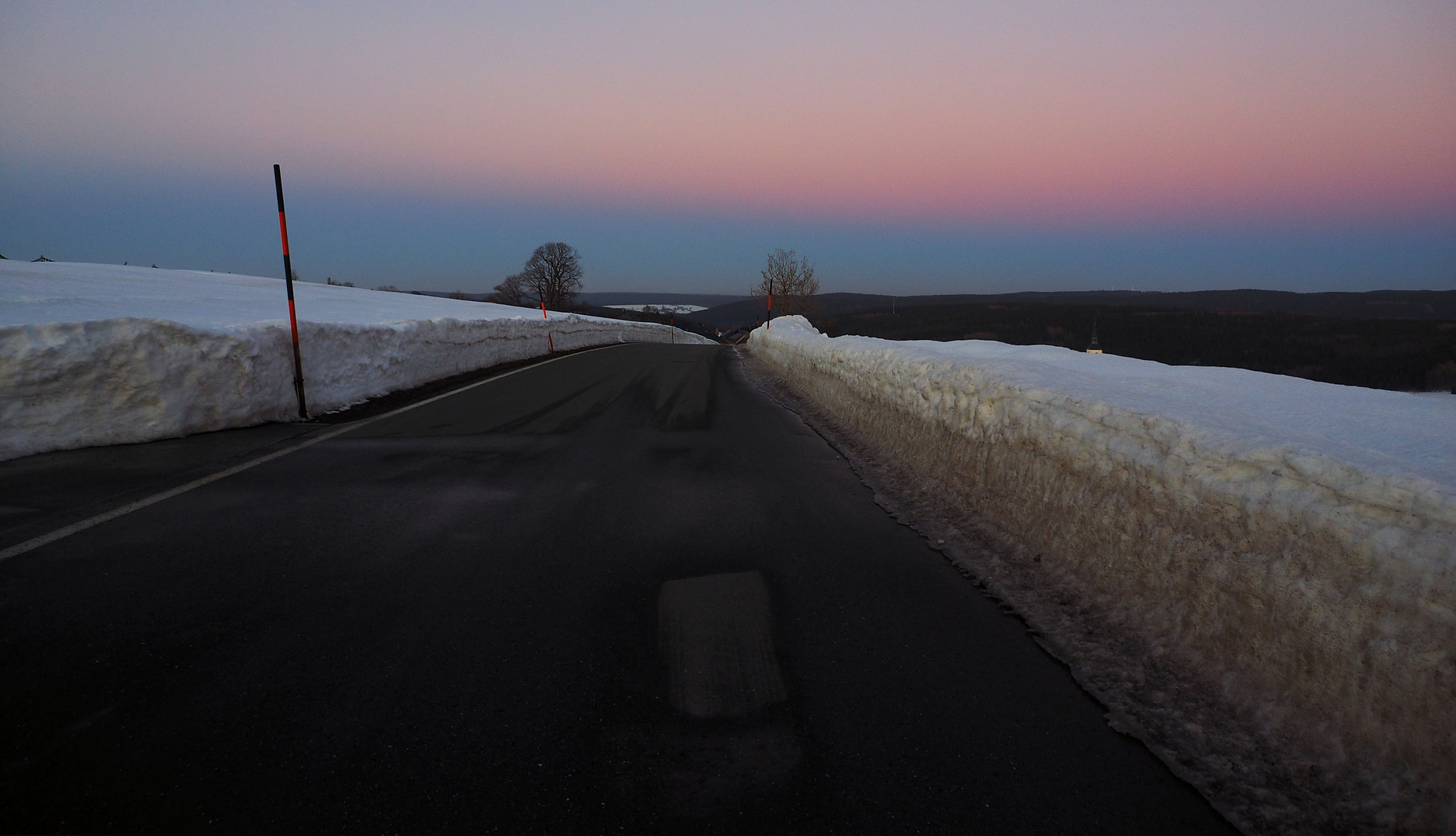 Straßen im Erzgebirge.....