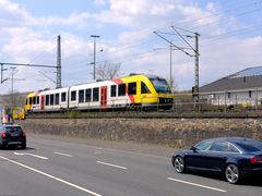 Straßen- und Bahnverkehr 