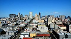 Straßen und Skyline von San Francisco