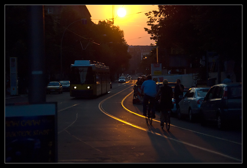 Straßenbahn am Abend