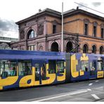 Straßenbahn am Bonner Hbf.